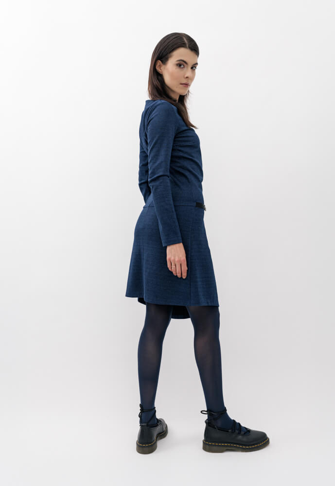 Designer Kleid Alice langarm Dunkelblau sustainable fashion Nachhaltig clothingstore I elke freytag I Modedesigner aus Wien