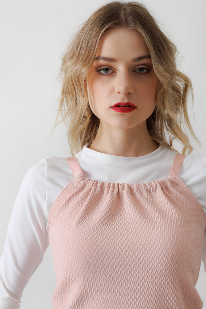 elke-freytag-wien-Designer-Oberteil-rosa-weiss