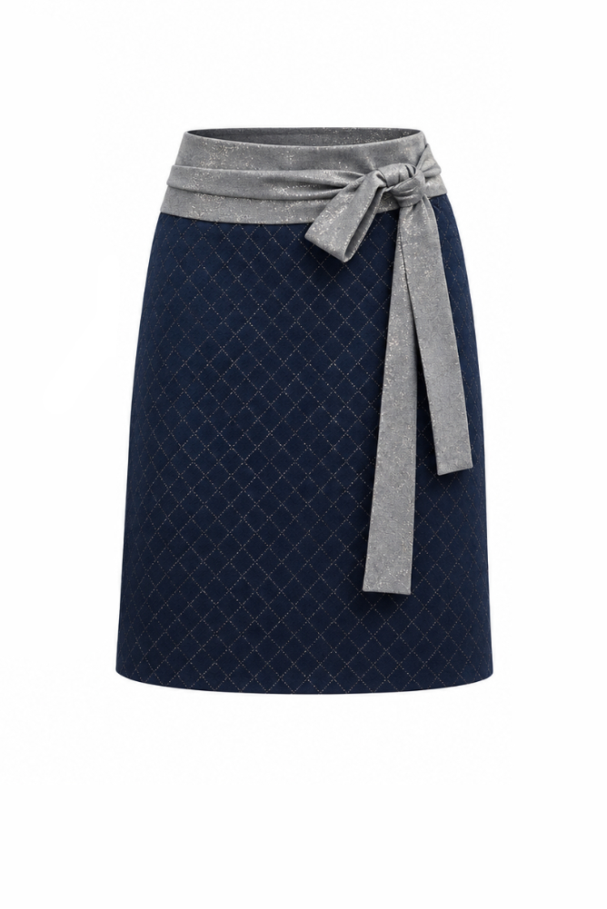 elke-freytag-wien-designer-damenmode-wien-blaue-Bluse-blauer-Rock